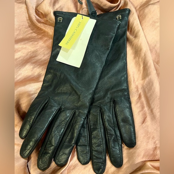 Etienne Aigner Accessories Tienne Aigner Leather Gloves With 0